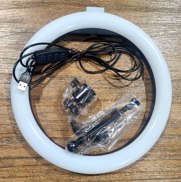 Ring Fill Light NEW - Picture 3 of 4